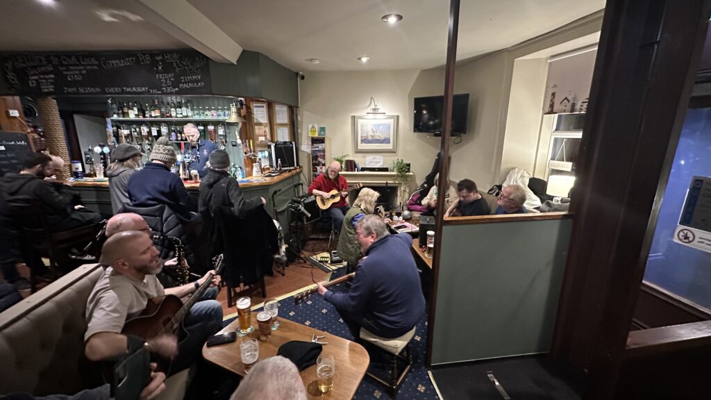 Live music at cafe