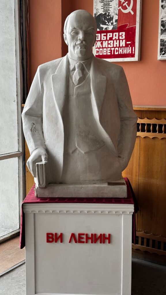 Statue of Lenin in Pyramiden